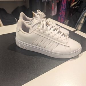 Adidas Grand Court Alpha